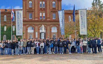 Impresionante concierto de la Orquesta Sinfónica Juvenil de Costa Rica en el Colegio San José de Villafranca de los Barros